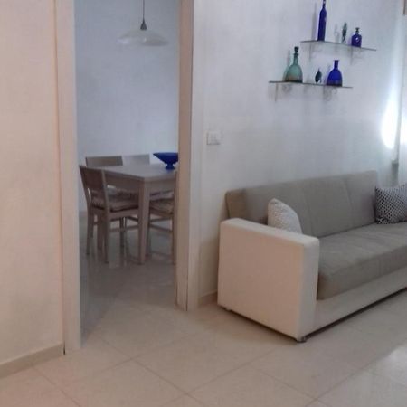 Viky House Apartment ลาสเปเซีย ภายนอก รูปภาพ